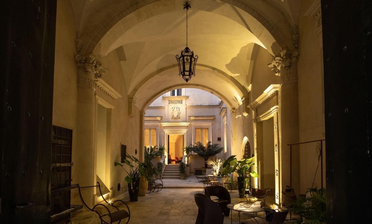 Palazzo Maresgallo Suites & Spa Lecce Extérieur photo